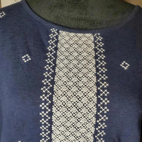 Talbots Navy Blue Embroidered Knit Top Blouse Size XP Plus Size Petite Boat Neck - Picture 13 of 15
